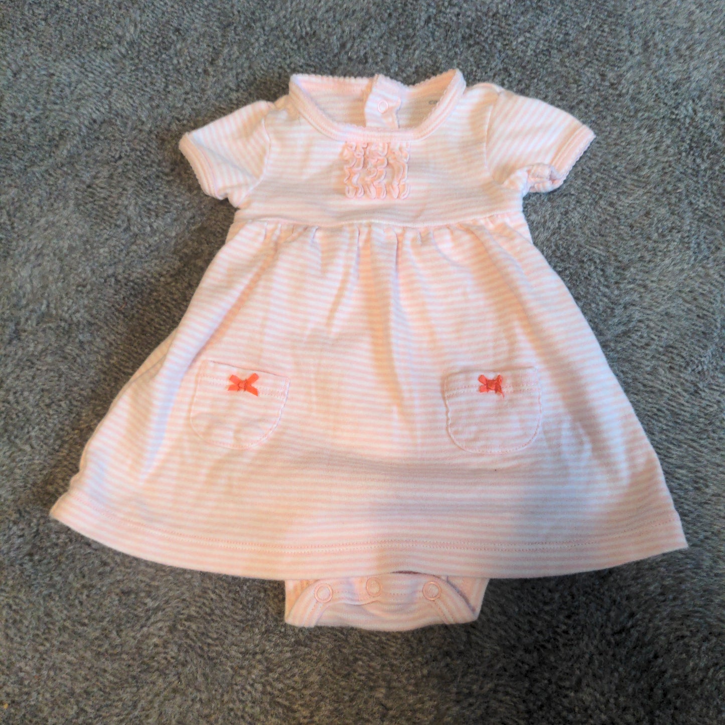 Carter's pink/white striped dress size 3mo