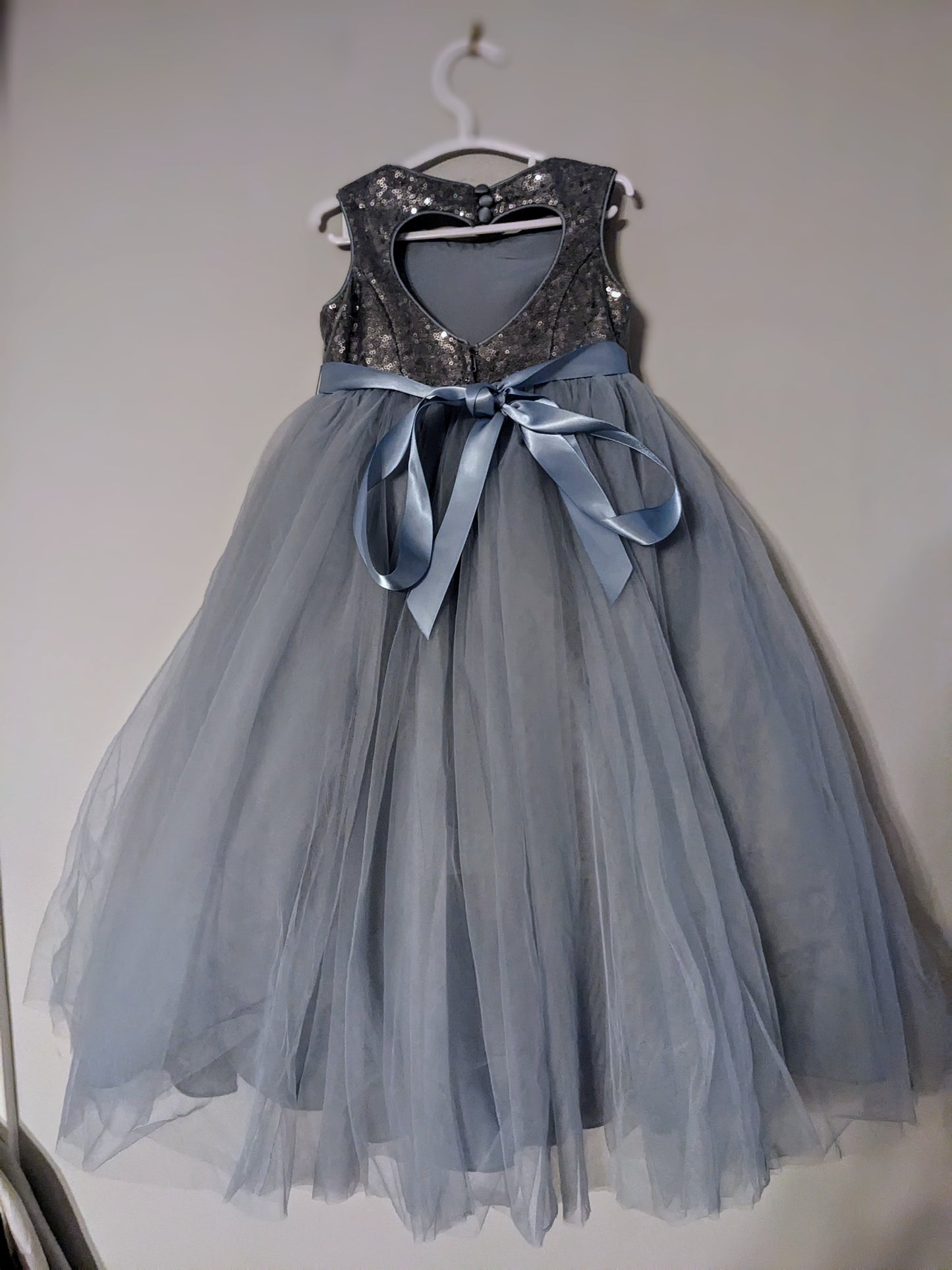 David's Bridal Dusty Blue Flower Girl dress size 3